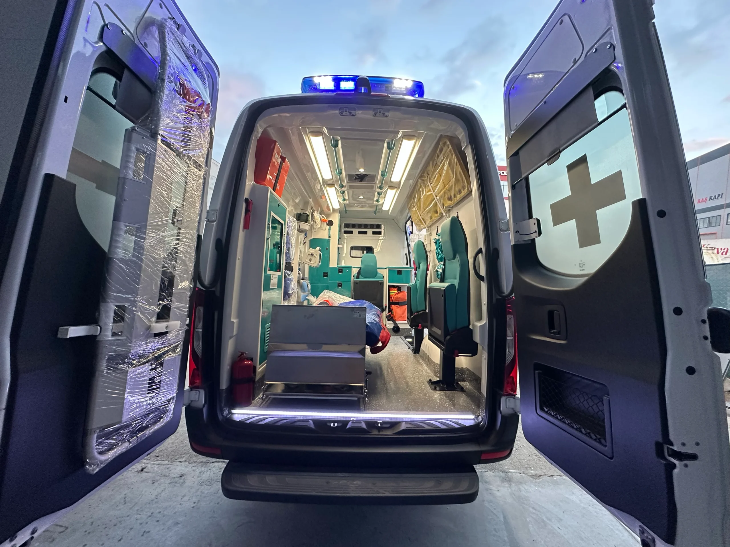Ambulance Sprinter | Mercedes Sprinter Soins Avancés – Unité de Châssis Infinity