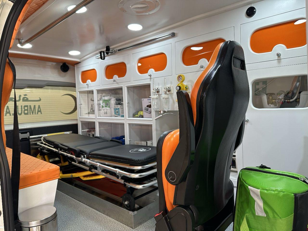 Ambulancia ALS (Soporte Vital Avanzado) Toyota Hiace thumbnail 9
