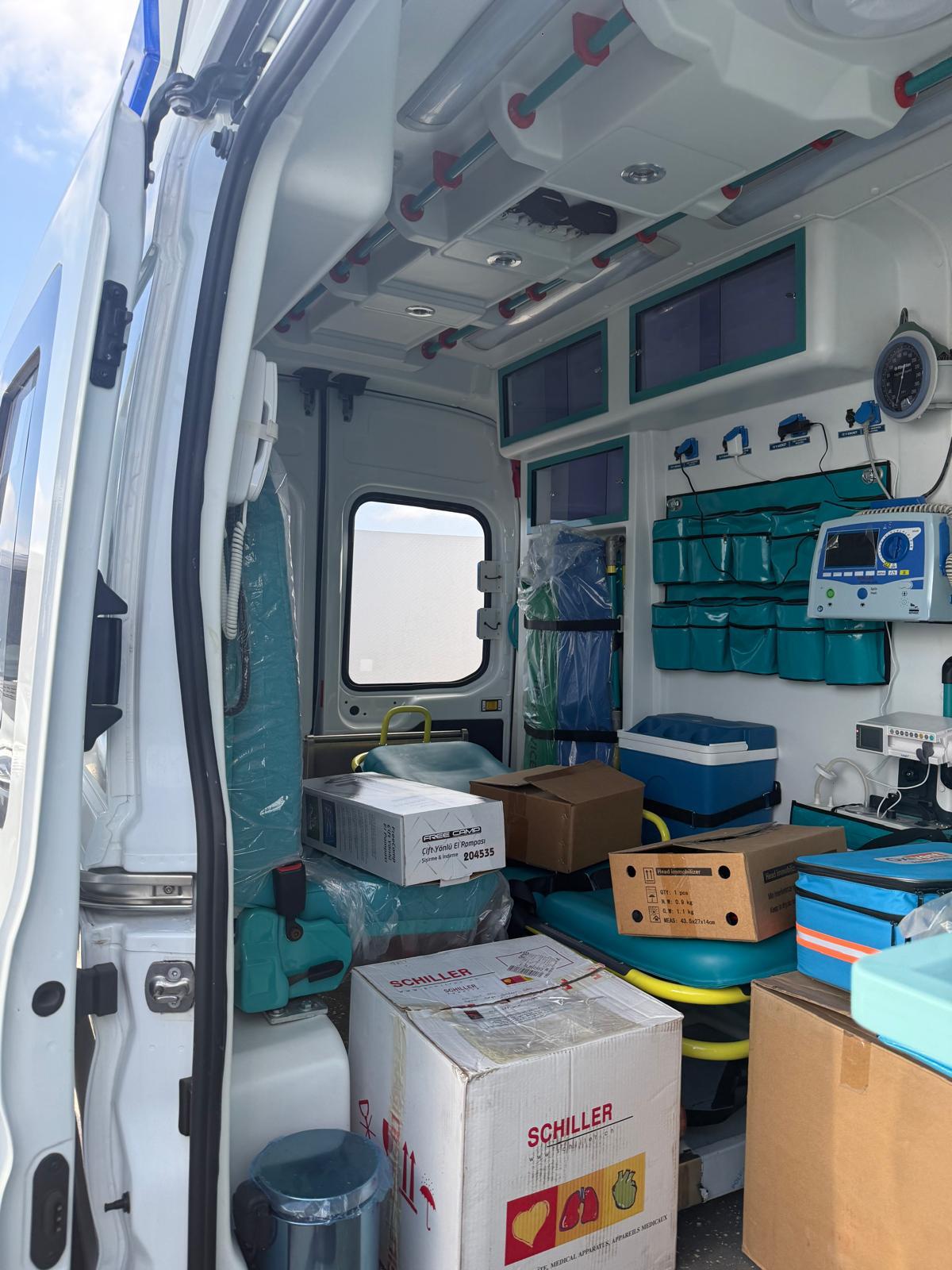 Ambulancia Ford Transit thumbnail 10