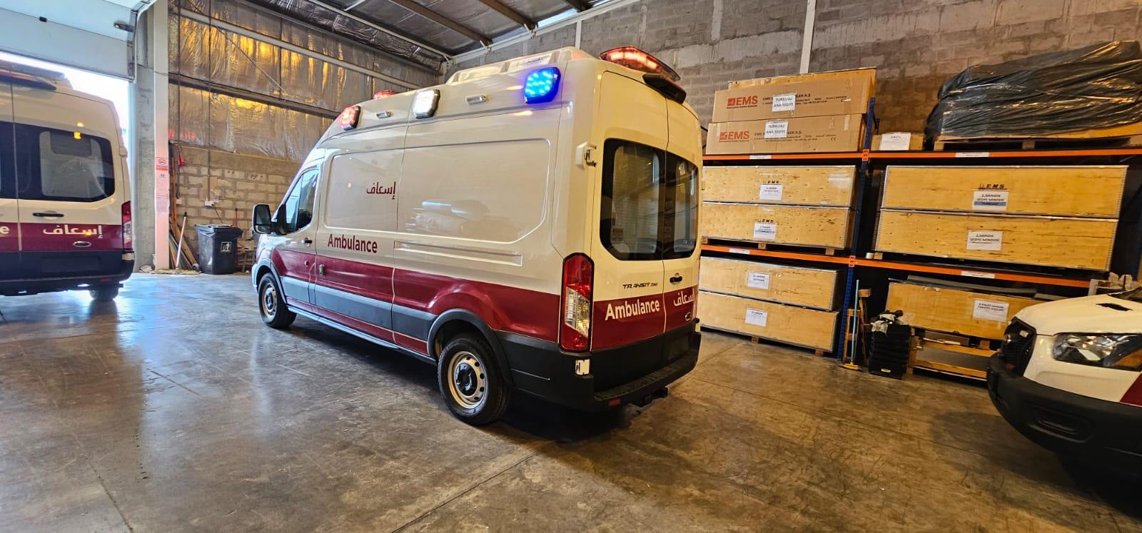 Ambulancia Ford Transit thumbnail 3