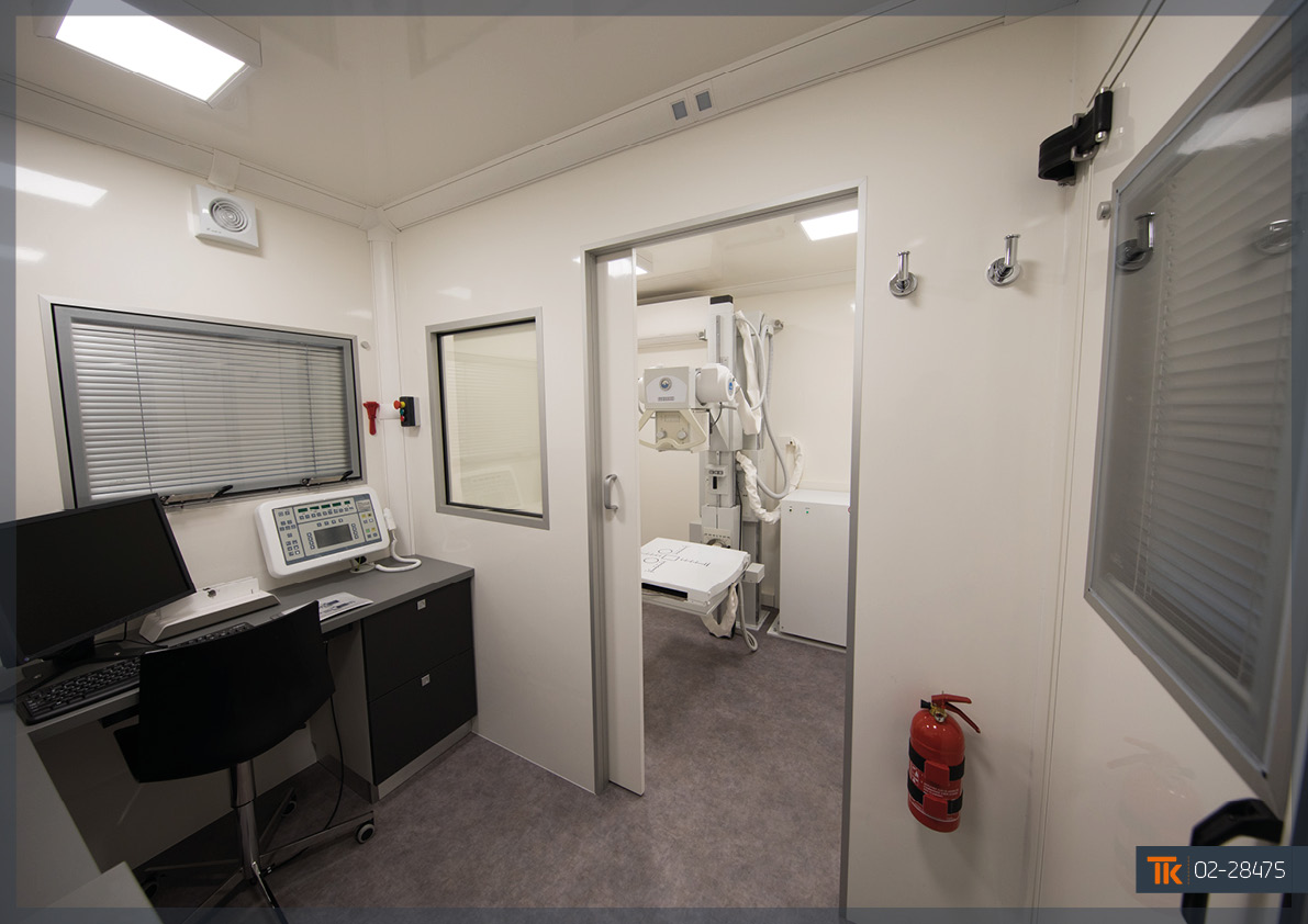 Mobile X-Ray Vehicle