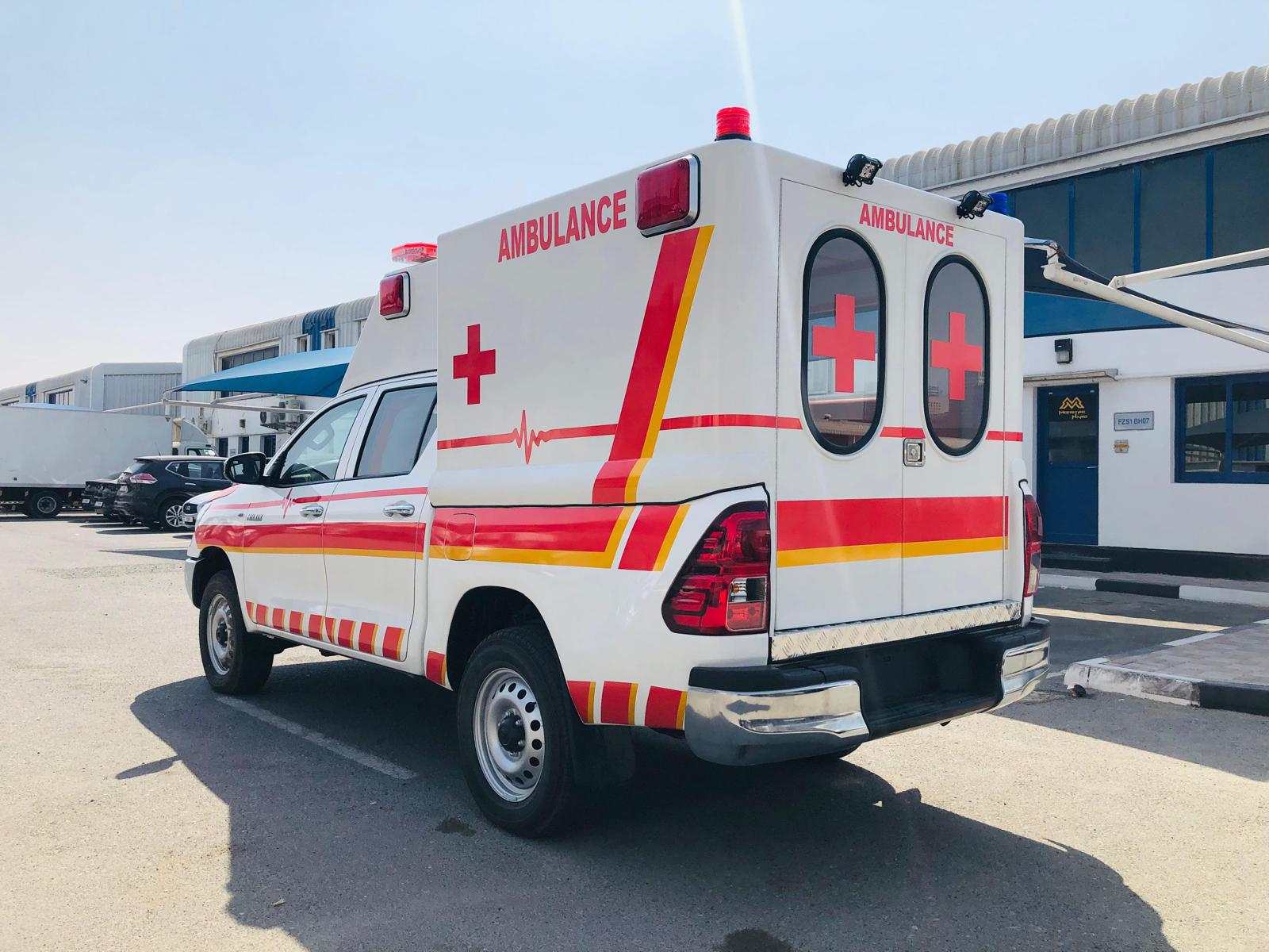 Toyota Hilux Ambulancia 2.7L 4x4 Doble Cabina thumbnail 6