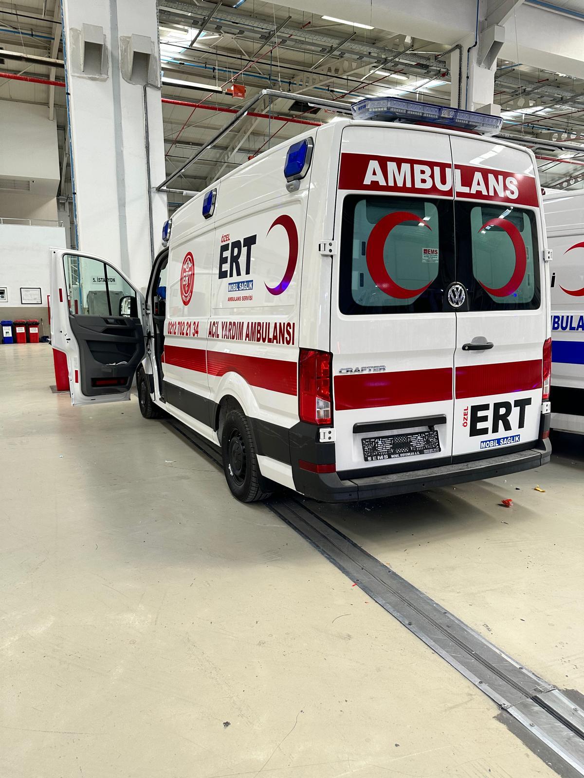 Ambulancia Volkswagen Crafter thumbnail 3