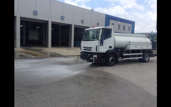 8000 Litres Water Tanker - Image 2