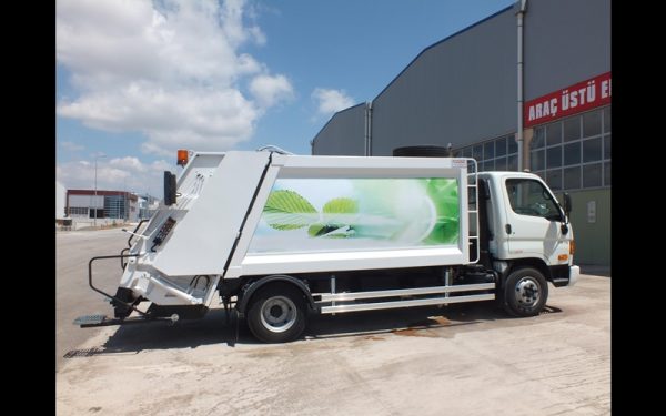 Garbage Truck - Image 7
