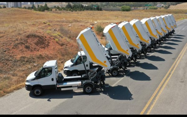 Maxi Damper Garbage Truck - Image 4