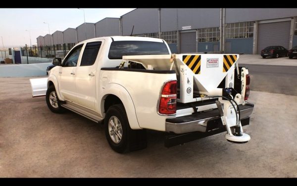 Salt Spreader for Pickup - Image 2