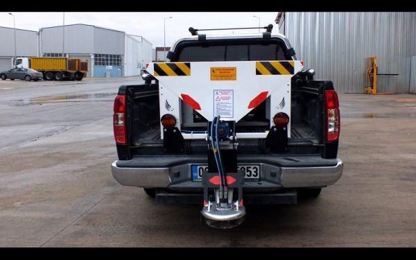 Salt Spreader for Pickup - Image 3
