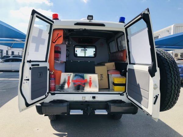 Ambulancia Toyota Land Cruiser - LC 78 V6