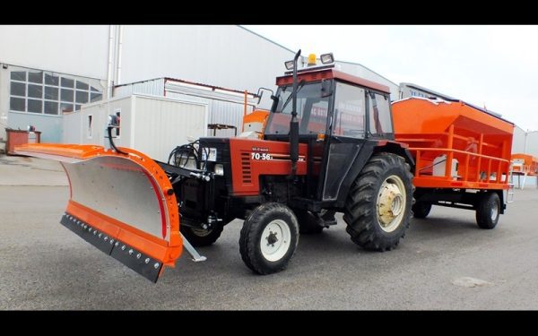 Tractor Snow Blade Attachment - Image 3