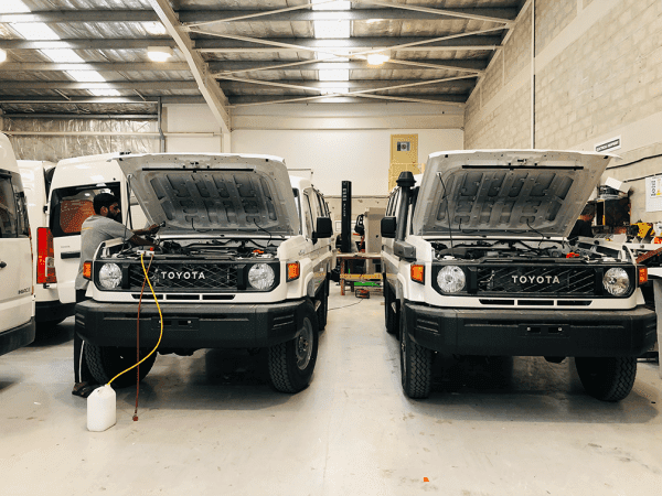fabricante de ambulancias land cruiser de dubai