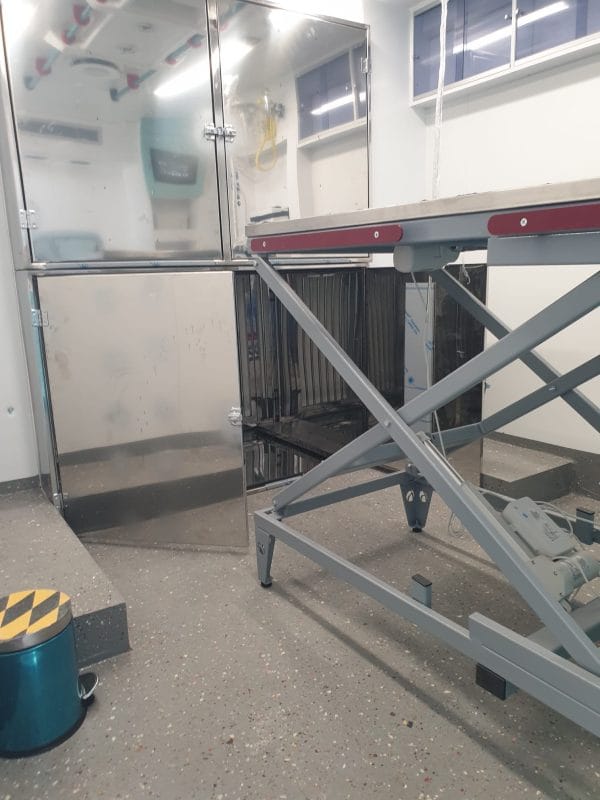 Hôpital vétérinaire mobile