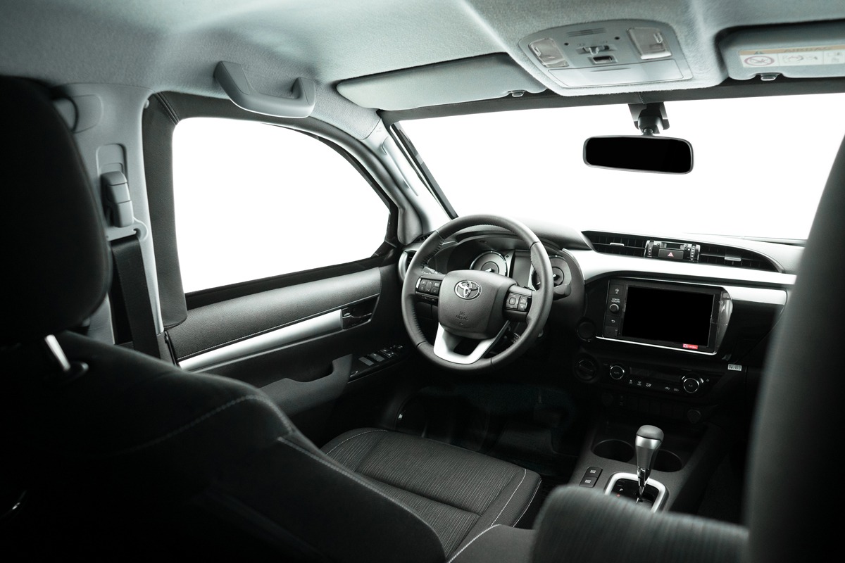 Toyota Hilux Armored Vehicle - Image 7