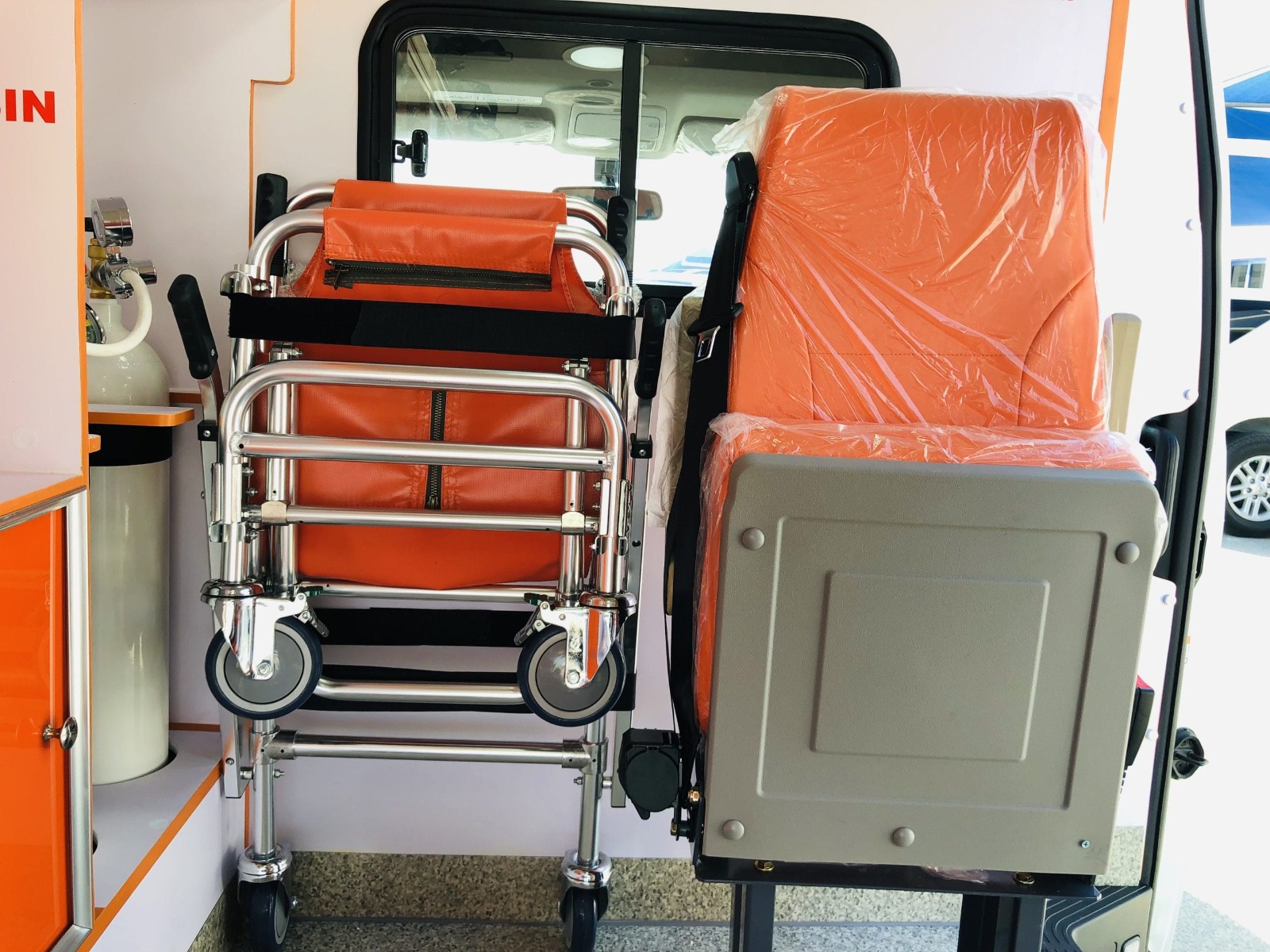 Toyota Hiace Ambulance - H300 (New Shape) - Image 7