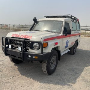 سيارة إسعاف تويوتا لاند كروزر LC78 4×4