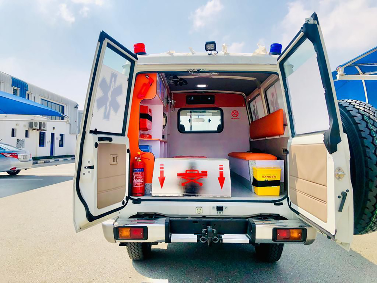 Toyota Land Cruiser Ambulance