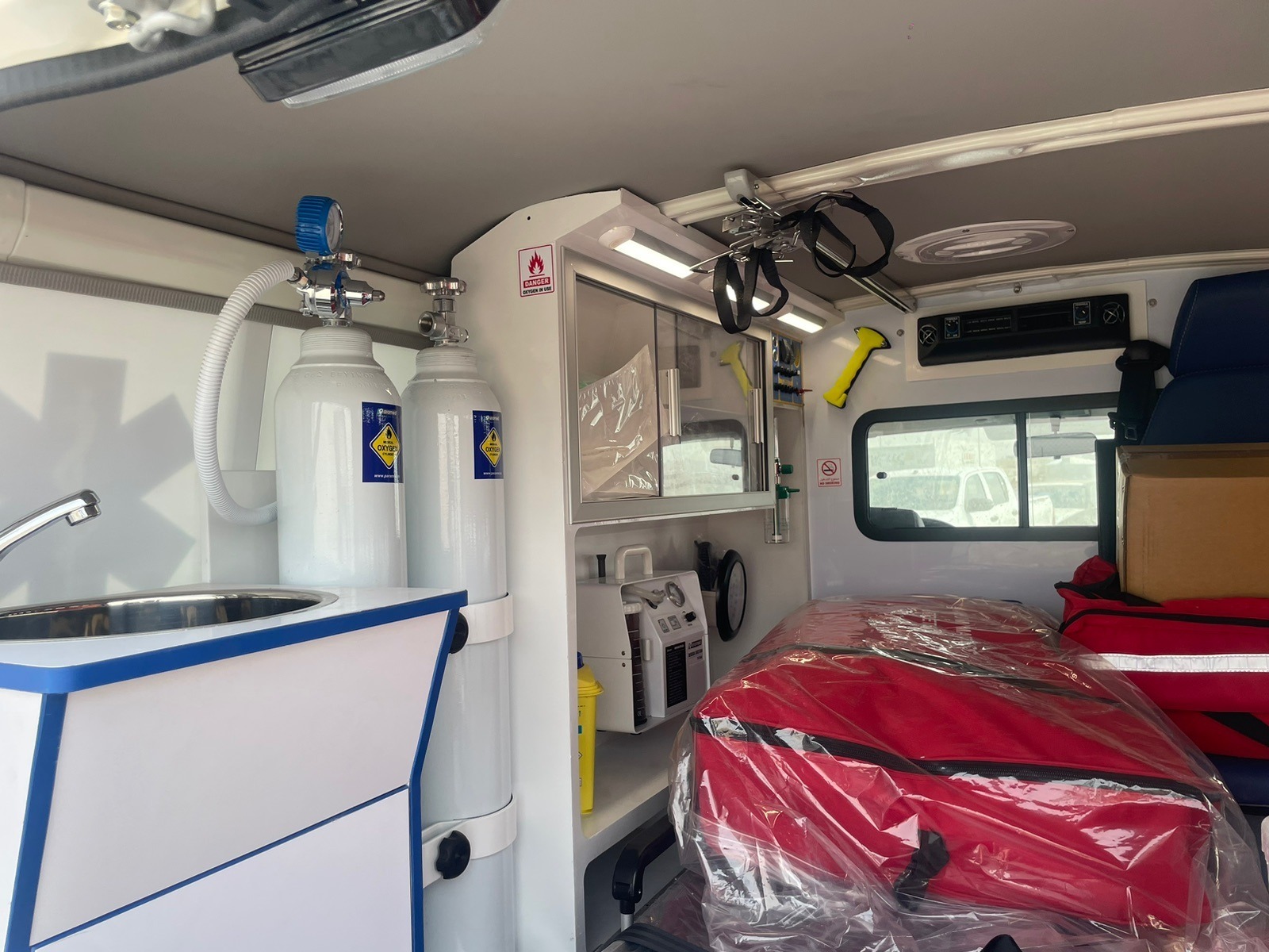 Toyota Land Cruiser Ambulance